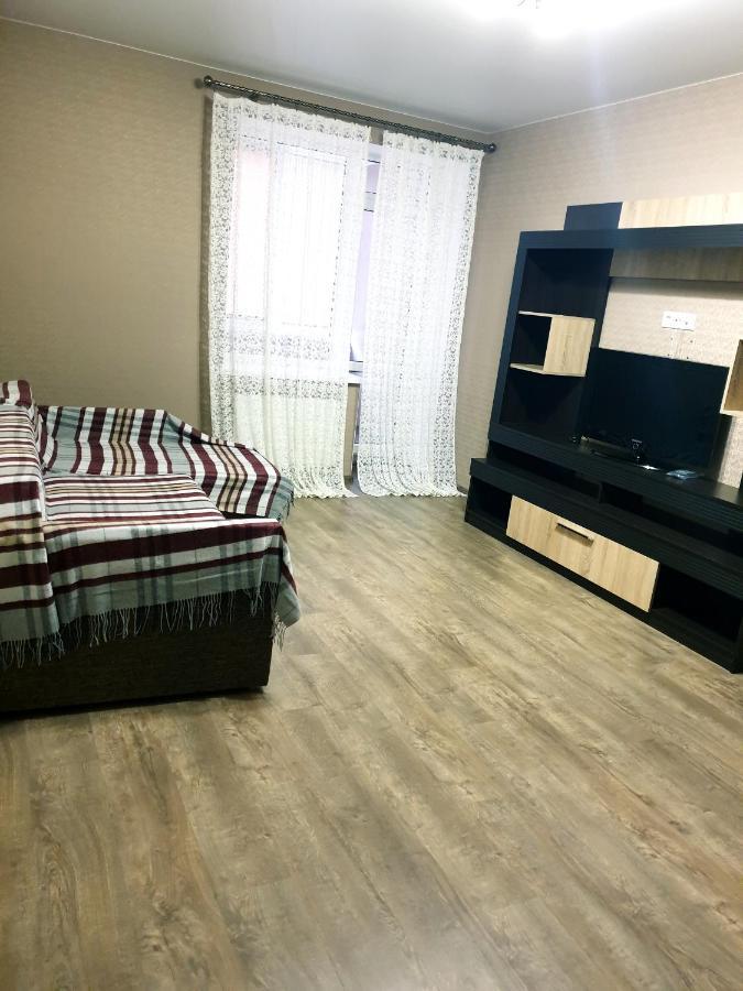 Apartment On Kravchuka, 11B Lutsk Ngoại thất bức ảnh
