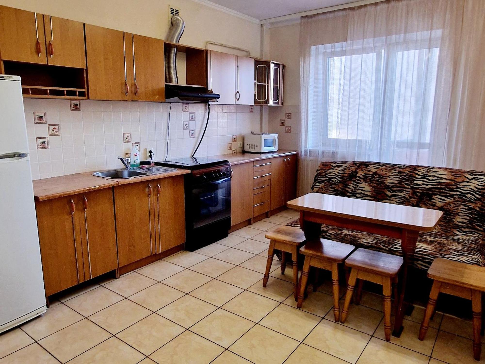Apartment On Kravchuka, 11B Lutsk Ngoại thất bức ảnh