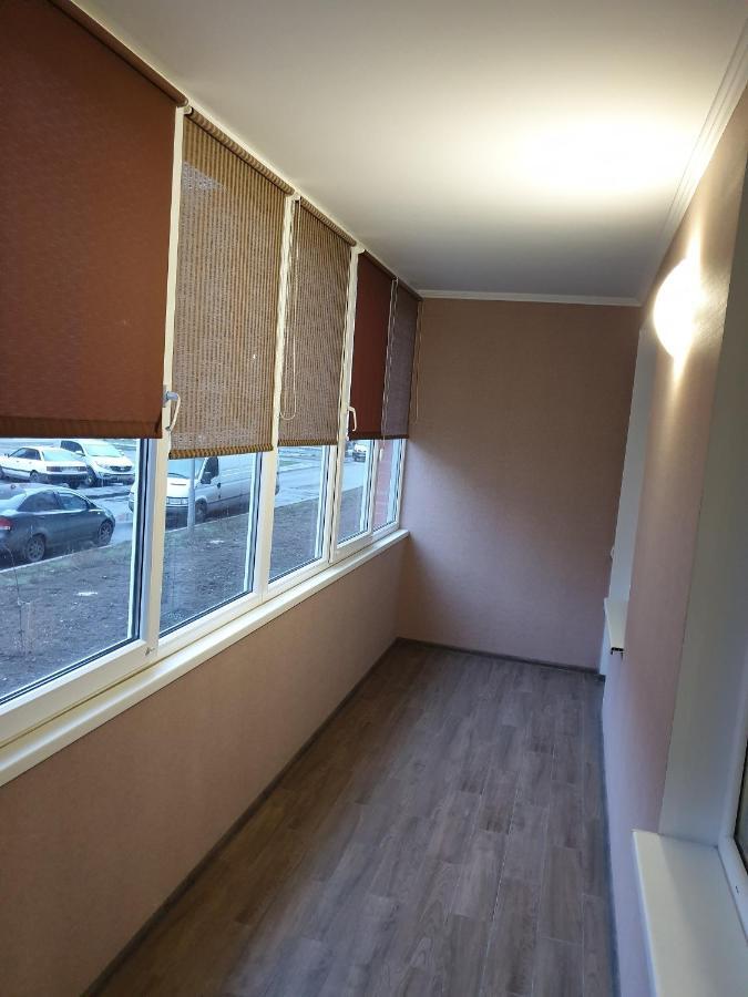 Apartment On Kravchuka, 11B Lutsk Ngoại thất bức ảnh