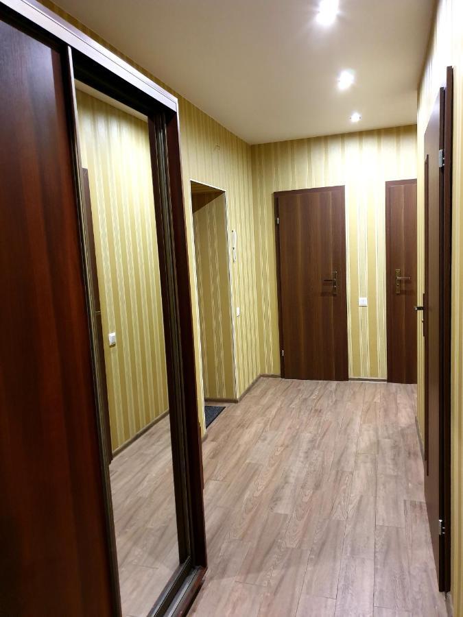 Apartment On Kravchuka, 11B Lutsk Ngoại thất bức ảnh